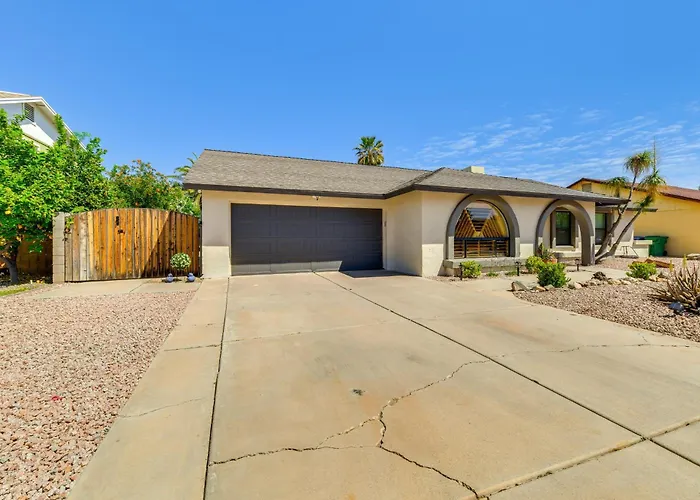 Holiday home Near Golf! Desert W/ Private Pool In Mesa